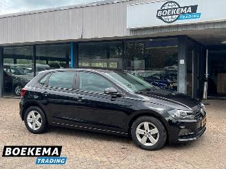 Schadeauto Volkswagen Polo 1.0 Highline Navigatie Cruise Airco 5-Deurs 2018/3