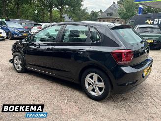 Volkswagen Polo 1.0 Highline Navigatie Cruise Airco 5-Deurs picture 3