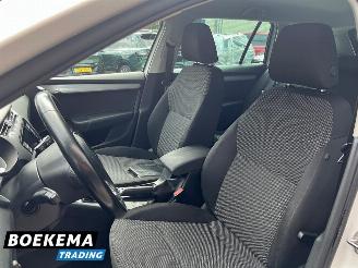 Skoda Octavia Combi 1.2 TSI Businessline Automaat Navi Cruise Clima picture 10