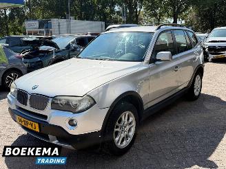 BMW X3 2.0i Executive Leer Stoelverwarming Clima Cruise picture 4