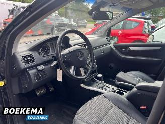 Mercedes B-klasse 200 Business Automaat 136PK Airco picture 9