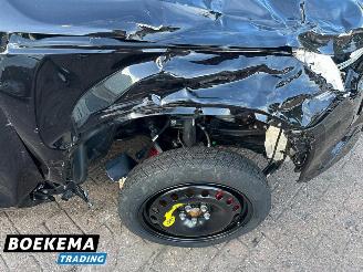 Volvo XC40 2.0 B3 Plus Dark Harman Kardon Memory WinterPakket Navigatie Trekhaak picture 7