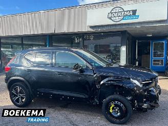 Unfallwagen Volvo XC40 2.0 B3 Plus Dark Harman Kardon Memory WinterPakket Navigatie Trekhaak 2023/9