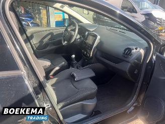 Renault Clio Estate 1.5 dCi Expression Navi Cruise PDC Airco picture 15