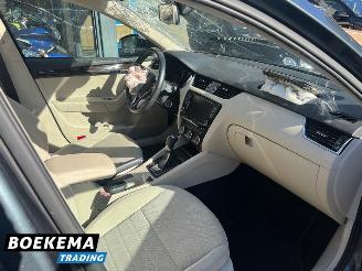 Skoda Octavia Combi 1.4 TSI Businessline 150PK Pano Canton Stoelverw. Navi Cruise Clima picture 30