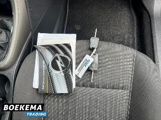 Opel Astra 1.3 CDTi S/S Edition Cruise Airco NAP picture 18