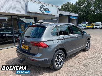 Volkswagen Tiguan 1.4 TSI 150PK ACT DSG Navi Clima ACC Stoelverw. Comfortline Business R picture 2