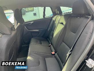 Volvo V-60 1.5 T3 Polar R-Design Automaat Navi Cruise Clima PDC picture 17