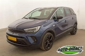 Vaurioauto  passenger cars Opel Crossland 1.2 Turbo 59.643 km Clima Navi Level 4 2023/6