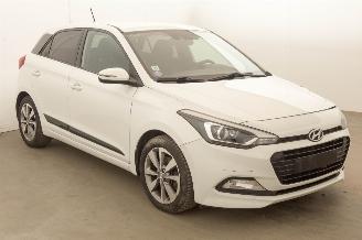Hyundai I-20 1.0 T-GDI Navi picture 2
