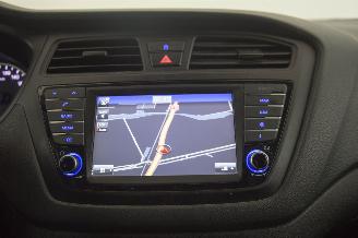 Hyundai I-20 1.0 T-GDI Navi picture 10
