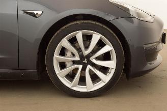 Tesla Model 3 Long Range AWD 75KWH picture 28