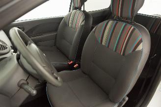 Renault Twingo 1.2 16V Collection Airco picture 25