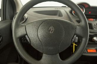 Renault Twingo 1.2 16V Collection Airco picture 13