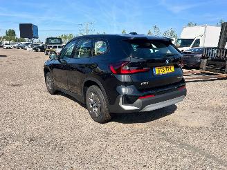 BMW iX1 EDrive 20 67KWH picture 3