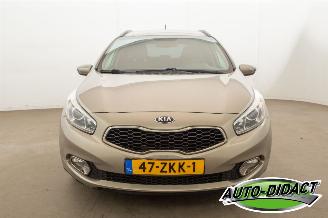 Kia Cee d Sportwagon 1.6 GDI Navi Plus Pack picture 33