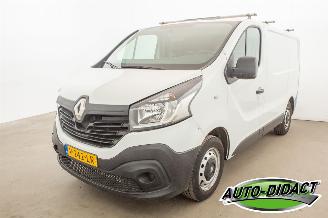 krockskadad bil bedrijf Renault Trafic 1.6 dCi T27 L1H1 Airco 2018/2