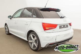 Audi A1 1.0 TFSI 93.350 km Airco Navi picture 3