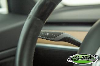 Tesla Model 3 Long Range picture 12