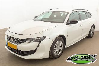 Vaurioauto  passenger cars Peugeot 508 SW 1.2 Automaat Puretech Active Pack Business 2022/3