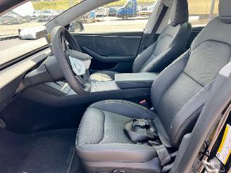 Tesla Model 3 Long Range AWD 16.804 km picture 19