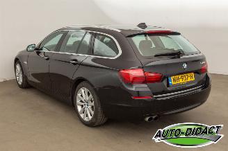 BMW 5-serie 520i Automaat Pano Leder Clima Luxury Edition picture 3