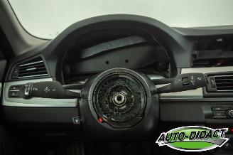 BMW 5-serie 520i Automaat Pano Leder Clima Luxury Edition picture 5