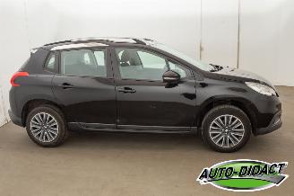 Peugeot 2008 1.2 PureTech 82.525 km Airco Navi Blue Lion picture 38