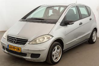 krockskadad bil auto Mercedes A-klasse 150 Airco Classic 2004/10