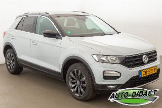 Volkswagen T-Roc 2.0 TDI Automaat Clima Navi Style Business picture 2