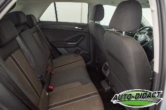 Volkswagen T-Roc 2.0 TDI Automaat Clima Navi Style Business picture 23