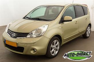 krockskadad bil auto Nissan Note 1.4 Airco 2010/5