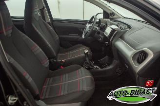 Peugeot 108 1.2 VTi Allure Clima Cruise Control picture 18
