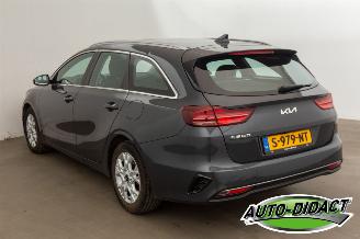 Kia Ceed 1.5 T-GDi Automaat Clima Navi Camera Sportswagon MHEV DynamicLine picture 3