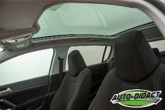 Peugeot 308 1.2 Clima Navi Pano Camera picture 27