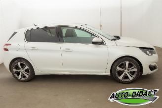 Peugeot 308 1.2 Clima Navi Pano Camera picture 43