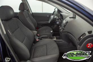 Hyundai I-30 1.6i Dynamic Airco picture 16