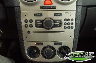 Opel Corsa 1.4-16V Enjoy Airco picture 8