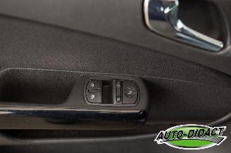 Opel Corsa 1.4-16V Enjoy Airco picture 10