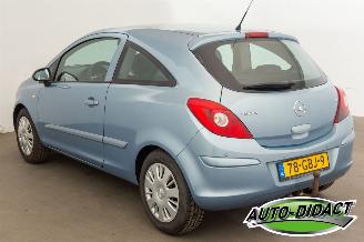Opel Corsa 1.4-16V Enjoy Airco picture 3