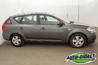 Kia Cee d 1.4 CVVT Airco X-tra picture 38