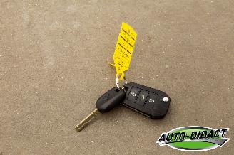 Peugeot 208 1.2 Airco Navi picture 25