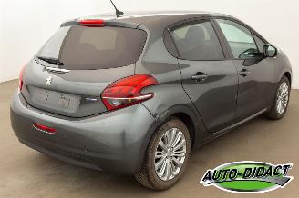 Peugeot 208 1.2 Airco Navi picture 4