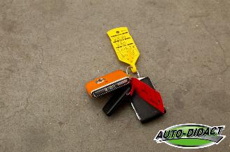 Volvo V-60 2.0 B4 Automaat Clima Navi Leder R-Design picture 28