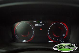 Volvo V-60 2.0 B4 Automaat Clima Navi Leder R-Design picture 6