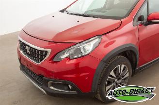 Peugeot 2008 1.2 Clima Navi Pano 111.327 km picture 32