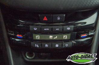 Peugeot 2008 1.2 Clima Navi Pano 111.327 km picture 9