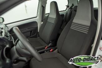 Volkswagen Up! 1.0 46.382 km Airco picture 20