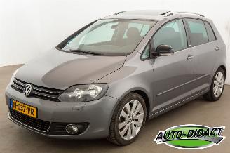 Schadeauto Volkswagen Golf 1.4 TSI Clima 2011/5