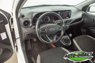 Hyundai I-10 1.0 94.230 km Airco Navi Camera Comfort Smart picture 24